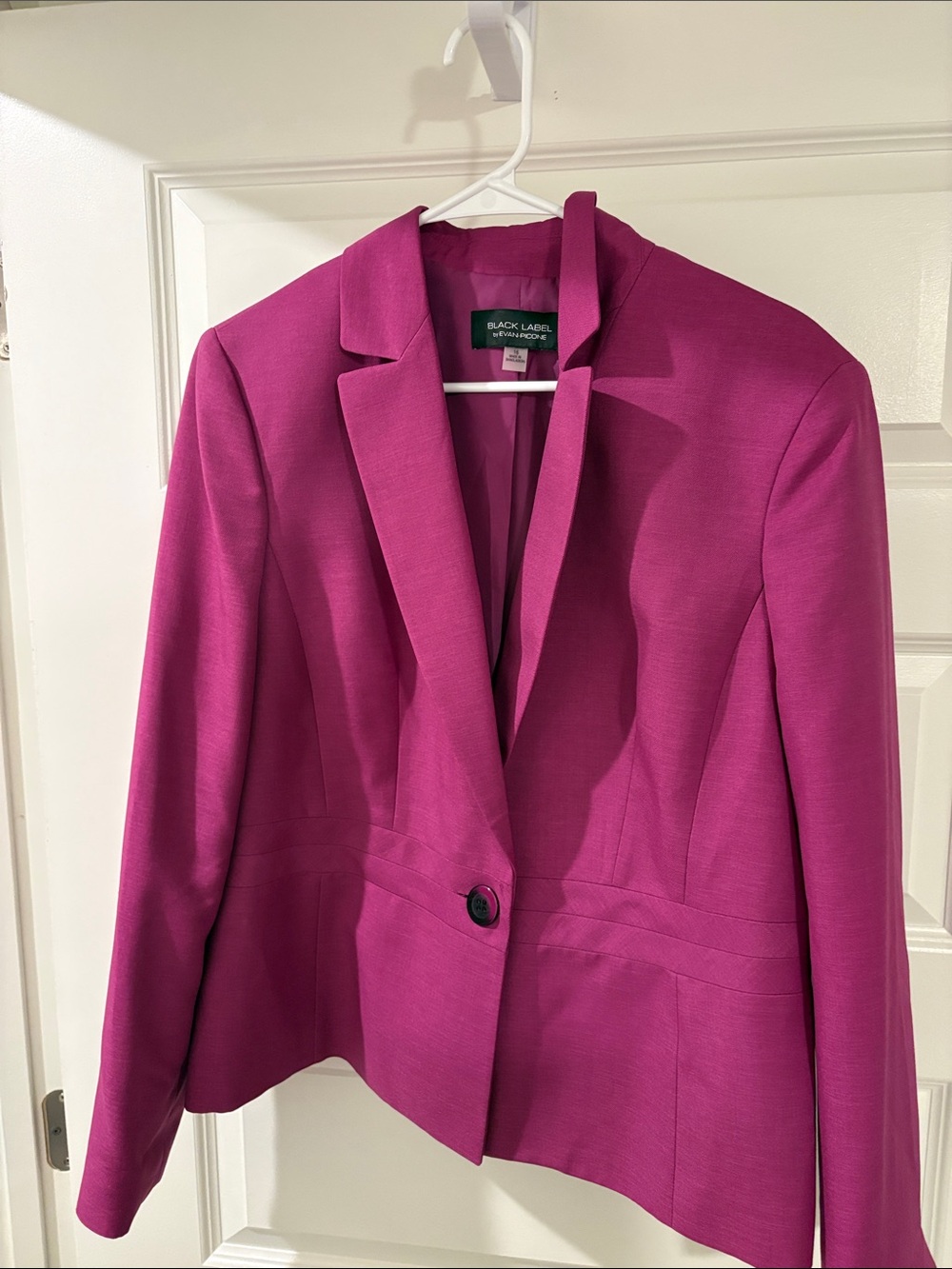Black Label by Evan-Picone Fuchsia Single-Button Blazer